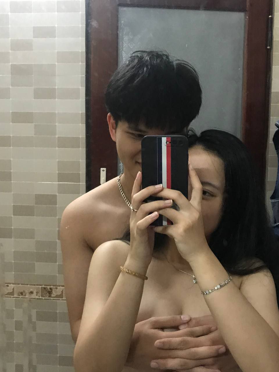 Nghệ sĩ khiêu dâm Đài Loan 'ED Mosaic' có một nô lệ rùa thích xem người vợ xinh đẹp của mình bị những người đàn ông khác quan hệ tình dục... [Phần 2]