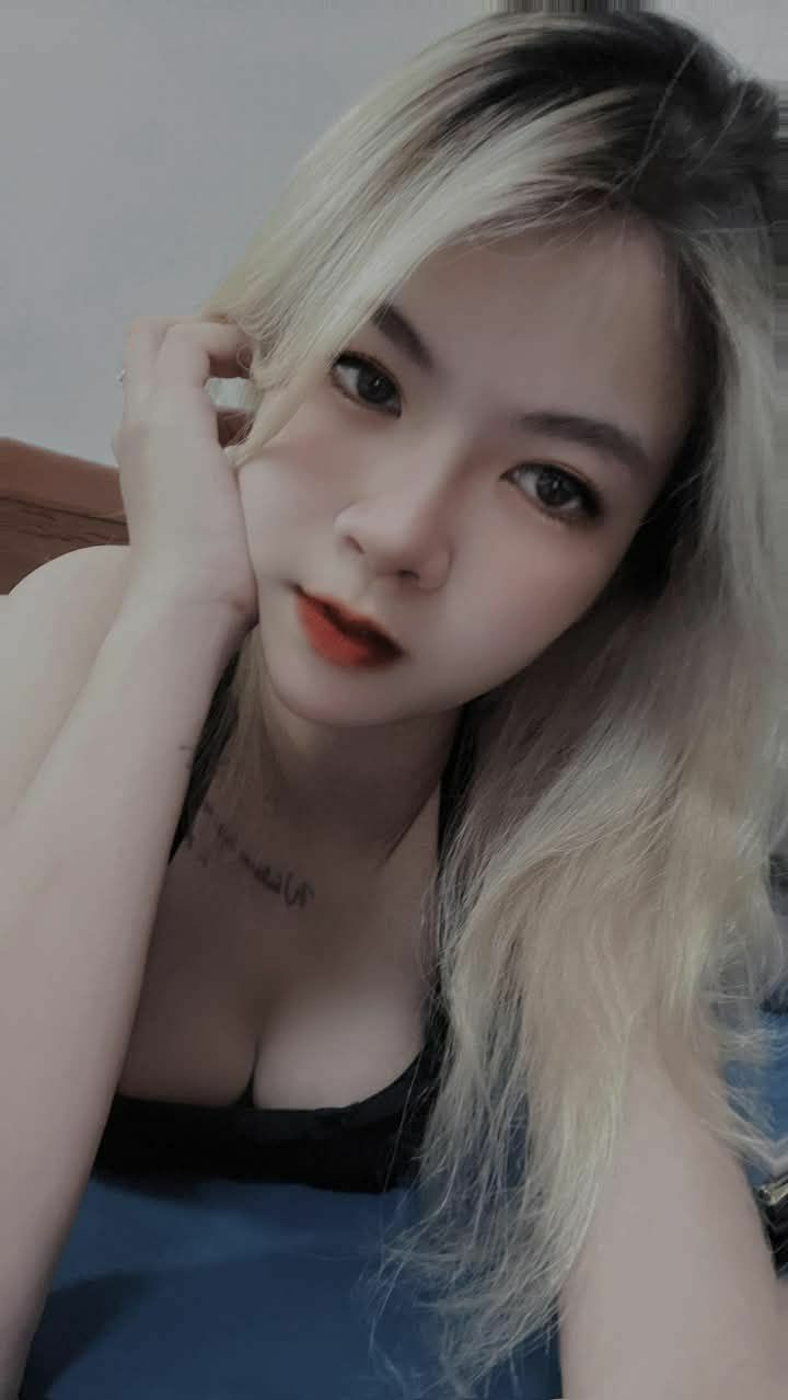 Gõ cửa phàn nà gã cạnh bên nhà sống bẩn, hôi hám, cô gái nhận cái kết đắng